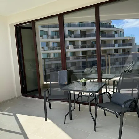 Paradise Apartment Varna