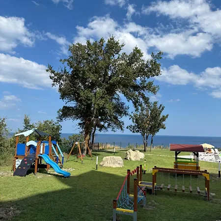 Paradise * Varna