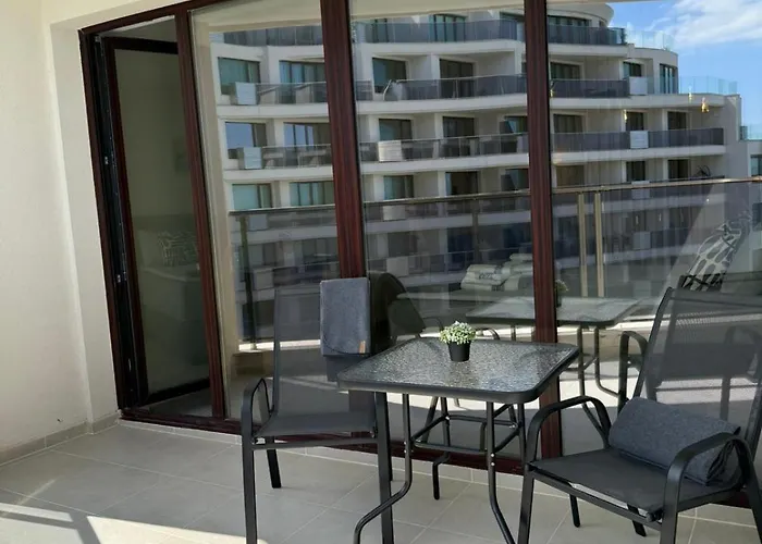 Paradise 아파트 바르나